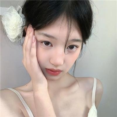 睡觉时眼睛睁开